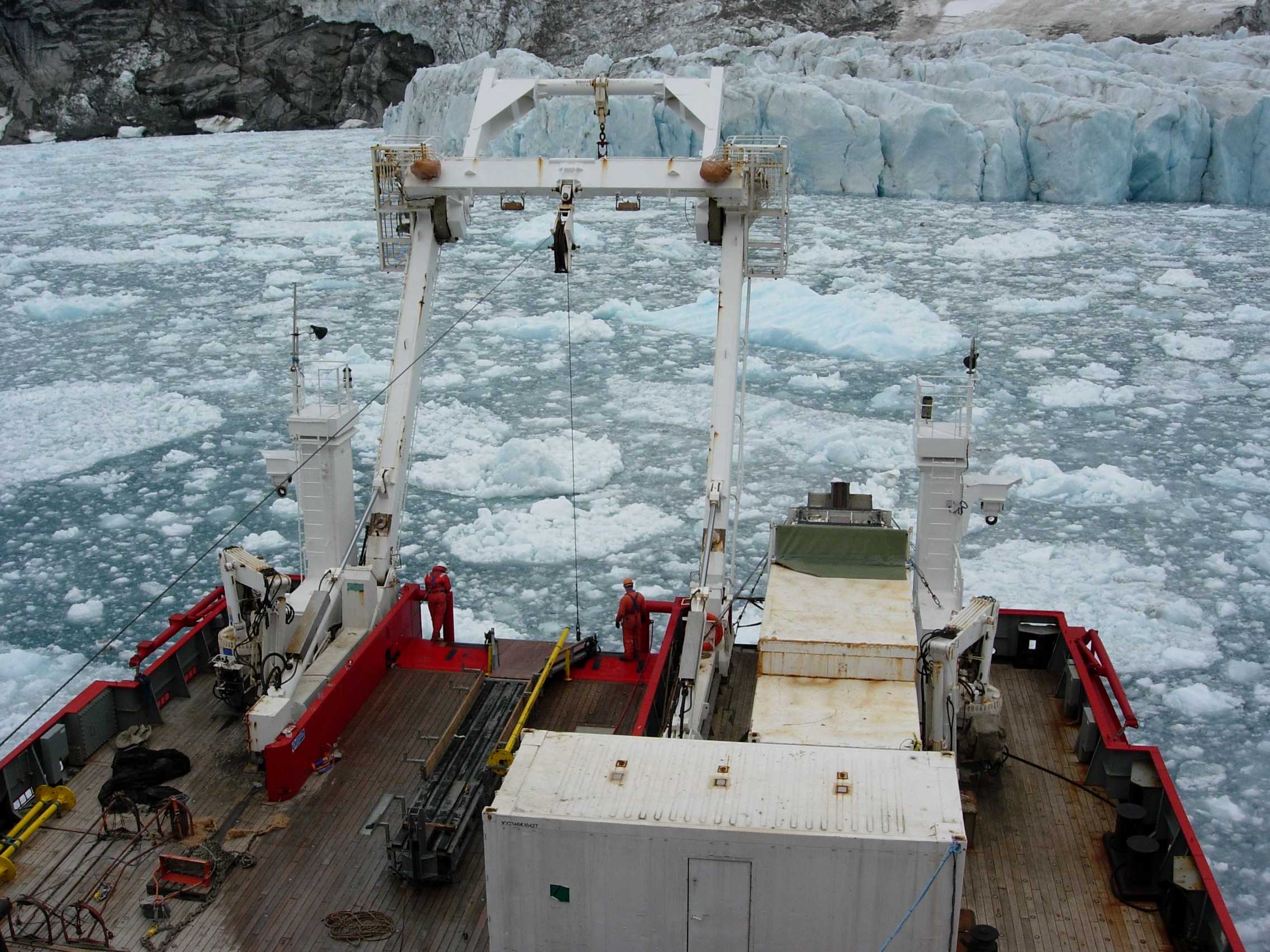 Ship-based investigations to reconstruct Greenland Ice Sheet history